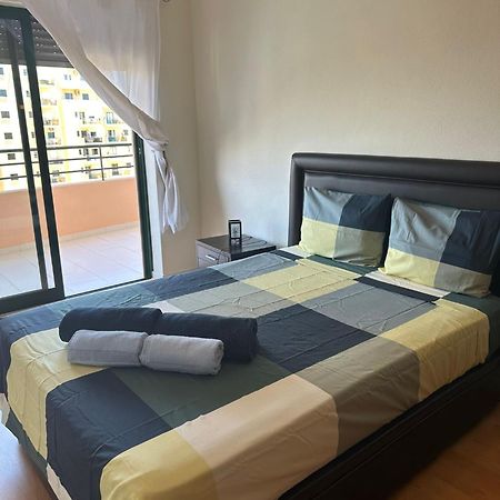 פורטימאו Logement Terrain De Tennis/Piscine 800M De La Mer מראה חיצוני תמונה